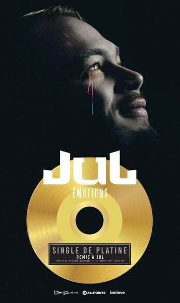 JUL
Single de platine remis à l'artiste Jul...