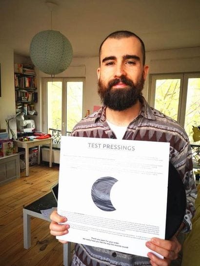 HUGO BARRIOL
Premier vinyl test pressing...