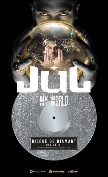 JUL
Disque de diamant remis à l'artiste Jul...