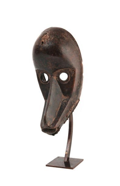 COTE D'IVOIRE, Dan

Traditional dance mask...