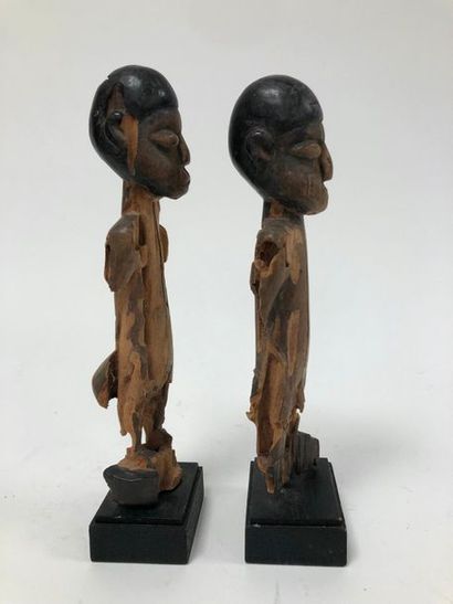 GHANA, Ewé

Pair of Venavi twins.

Carved...