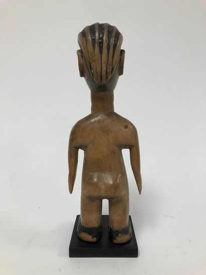 GHANA, Ewé

Female statue.

Out of carved...
