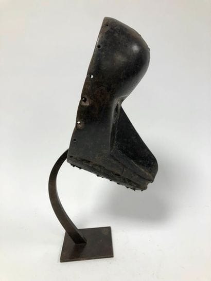 COTE D'IVOIRE, Dan

Traditional dance mask...