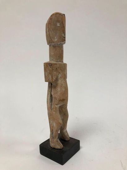GHANA, Ewé

Ga. Statue

In carved wood representing...