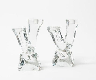 DAUM, France


Pair of asymmetrical two-branch...