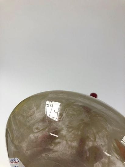SCHNEIDER


Small vase with an enlarged belly...