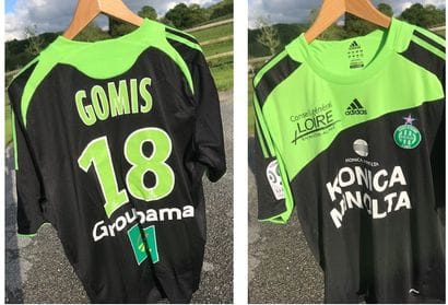 Maillot de Bafetimbi GOMIS
Elie BAUP, former...