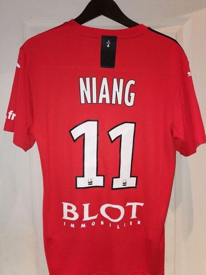 Maillot de M'Baye NIANG
Brahim THIAM, former...