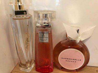 GIVENCHY
Lot of 3 perfumes: 