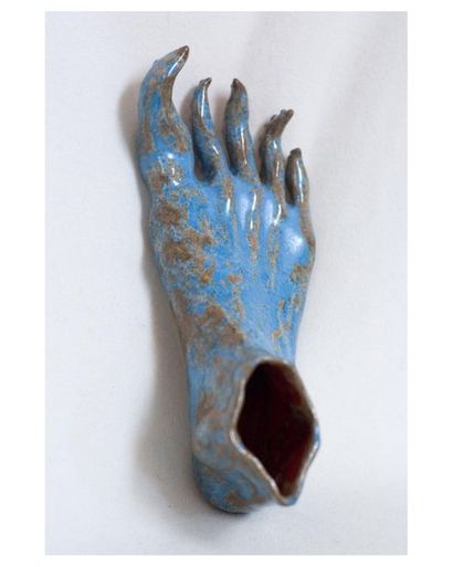 Axel Besson 
Ceramic foot 20 x10 cm Gift...