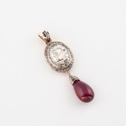 Pendentif en or jaune (585) et argent (min....