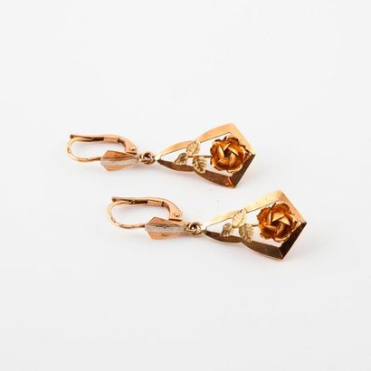 Pair of three-tone gold earrings (750) with...