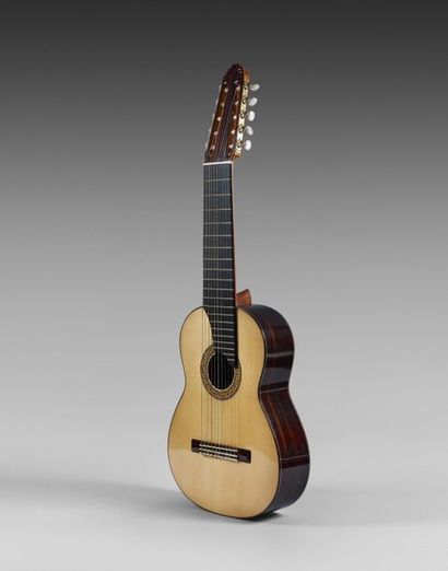 José GIMENEZ
Guitare. Modèle C 10 n° 566...