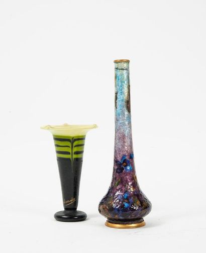 JULES SARLANDIE (1874-1936)
Soliflore vase...