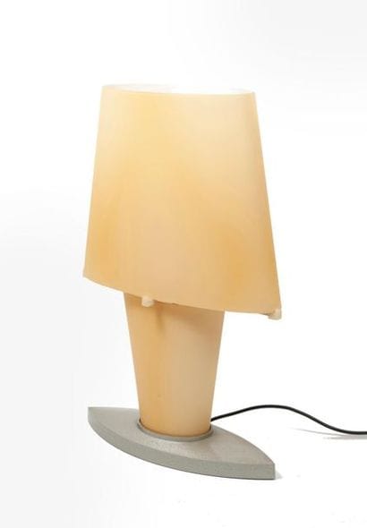 Daniela PUPPA (1947) pour ARTE FONTANA Ed.
Lampe...