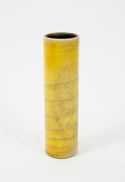 Georges JOUVE (1910-1964)
Vase rouleau, circa...