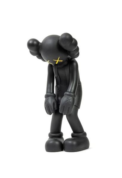 KAWS (1974)
Lot de trois sculptures :
- Small...