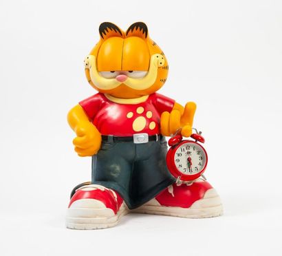 PAWS INC
Garfield waking up.

Large resin...
