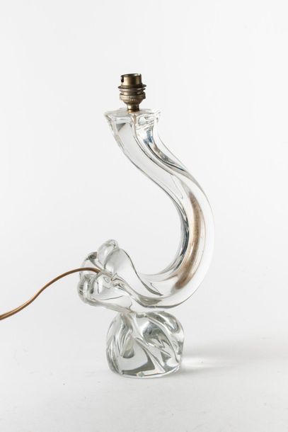 DAUM France
Pied de lampe.
En cristal.
Signé...