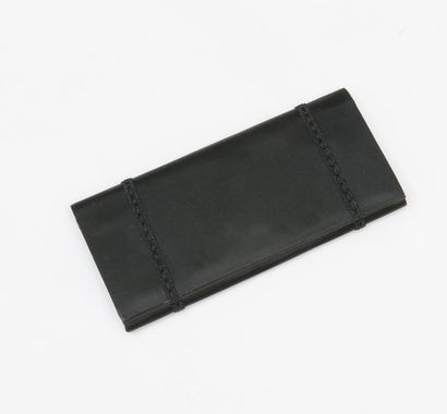 Pochette du soir en satin noir ornée de deux...