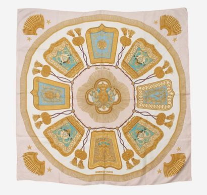 HERMES Paris
Carré en twill de soie imprimé,...