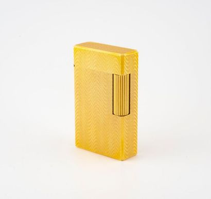 ST. DUPONT & HERMES Paris
Briquet en métal...