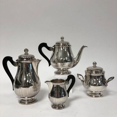 GALLIA, France, & CHRISTOFLE
Petit service...
