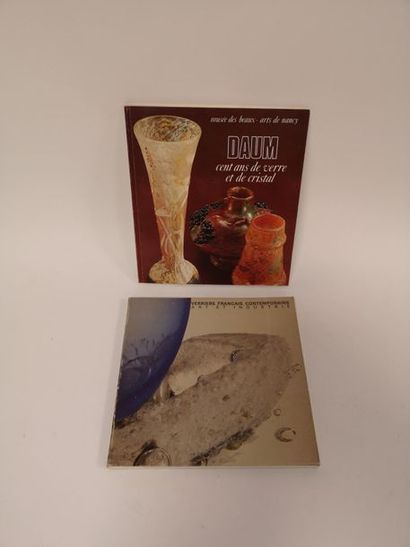 Lot including: 
- Contemporary French glassmakers:...