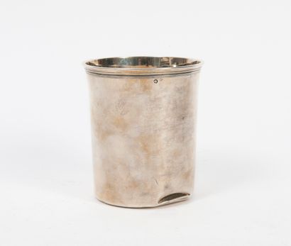 Timbale litron en argent (950) à col souligné...