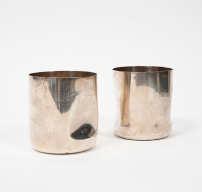 PERETTI & TIFFANY 
Paire de timbales en argent...