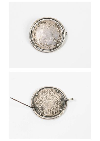 France
Silver pendant (min. 800) holding...