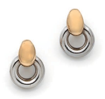 HERMES Paris

Paire de clips d'oreilles formés...