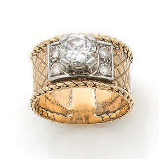 Bague bandeau en or jaune (750) et platine...