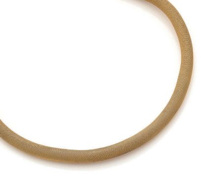 Collier ras de cou en or jaune (750) façon...