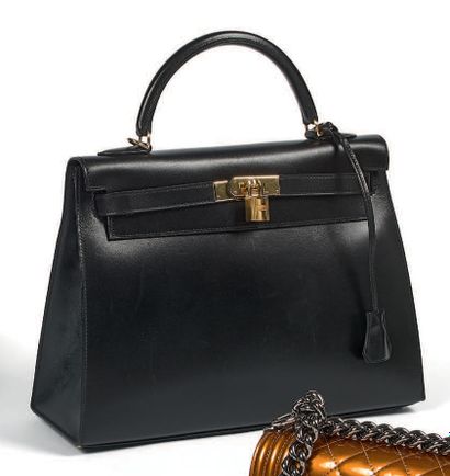 HERMES Paris

Sac Kelly 32 cm en veau box...