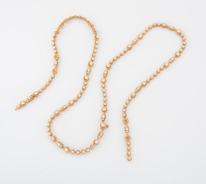 VAN CLEEF & ARPELS, Paris, vers 1970

Collier...