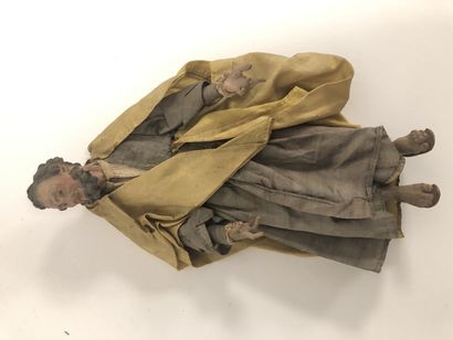 NAPLES, XIXème siècle
Trois sujets de crèche.
La...