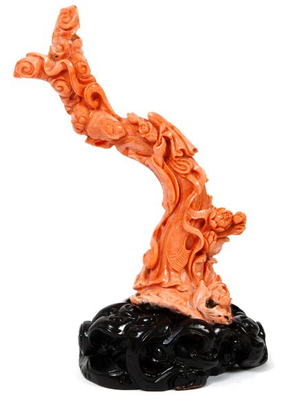 CHINE, Début XXème siècle
***Statuette en...