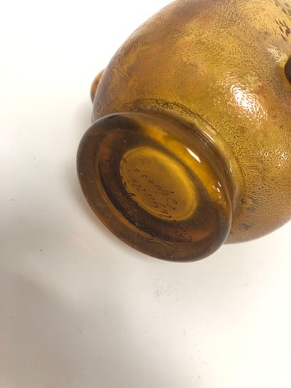Émile GALLÉ (1846-1904)
Convex bottle on...