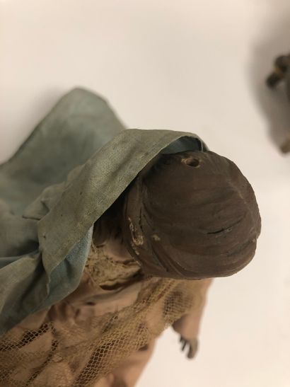 NAPLES, XIXème siècle
Trois sujets de crèche.
La...