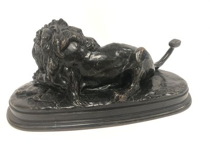 Antoine-Louis BARYE (1795-1875)
Lion devouring...
