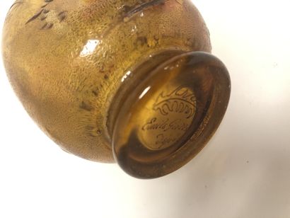 Émile GALLÉ (1846-1904)
Convex bottle on...