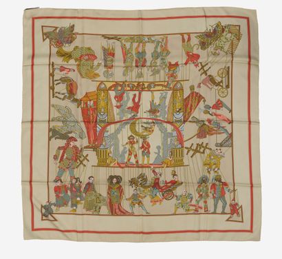 HERMES Paris
Carré en twill de soie imprimée...