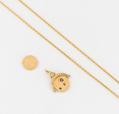 CARTIER Paris
Pendentif en or jaune (750)...