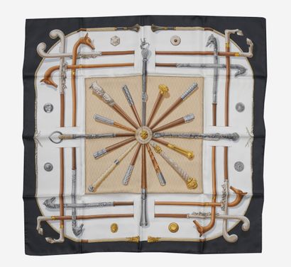 HERMES Paris
Carré en twill de soie imprimée...