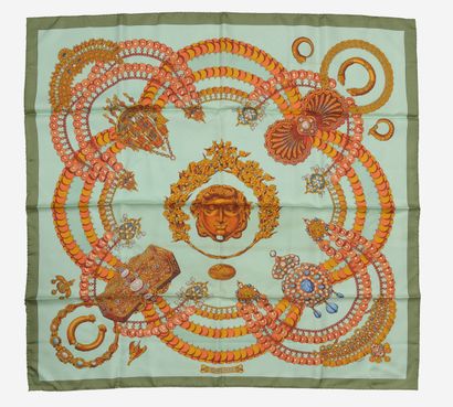 HERMES Paris
Carré en twill de soie imprimée...