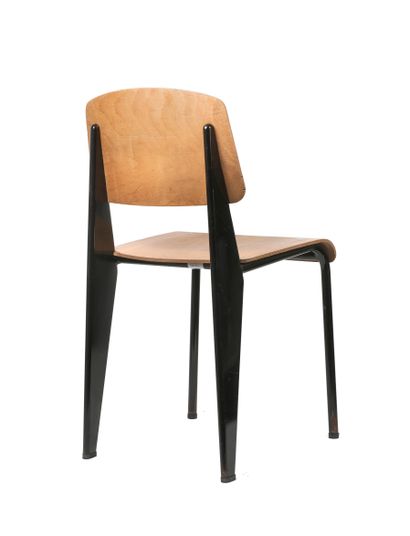 Jean PROUVÉ (1901-1984)

Chaise modèle «Métropole...
