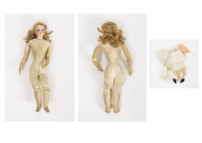 Poupée parisienne, tête pivotante marquée...