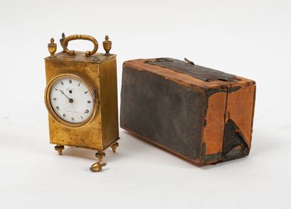 
Deux pendulettes :




- une de voyage,...