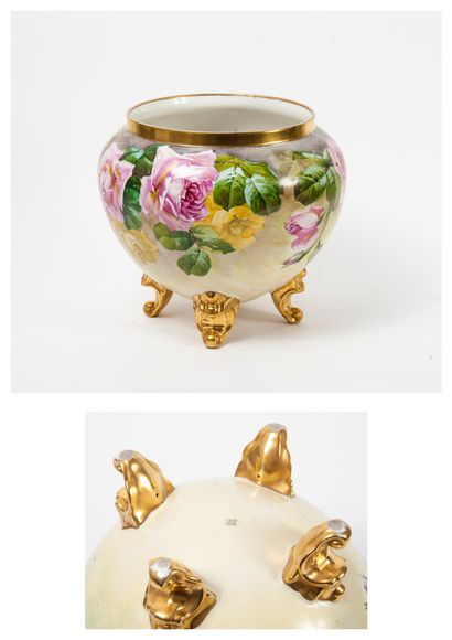 BERNARDAUD, Limoges, GOLSE décorateur

Grand...